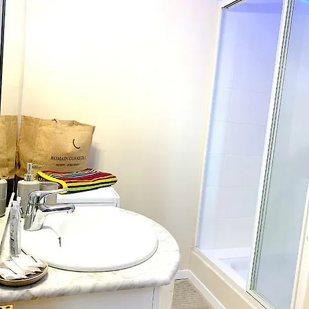 2 Pieces Liberte Plein Centre * Saint-Raphaël