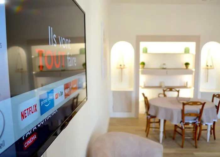 2 Pieces Liberte Plein Centre Apartment Saint-Raphaël