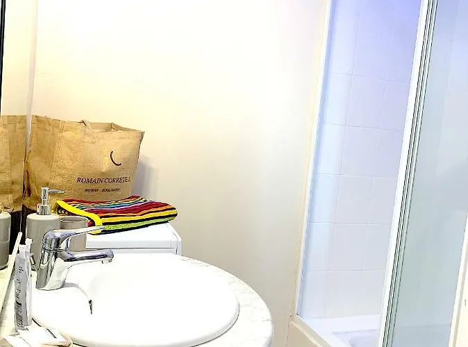 2 Pieces Liberte Plein Centre * Сен-Рафаель